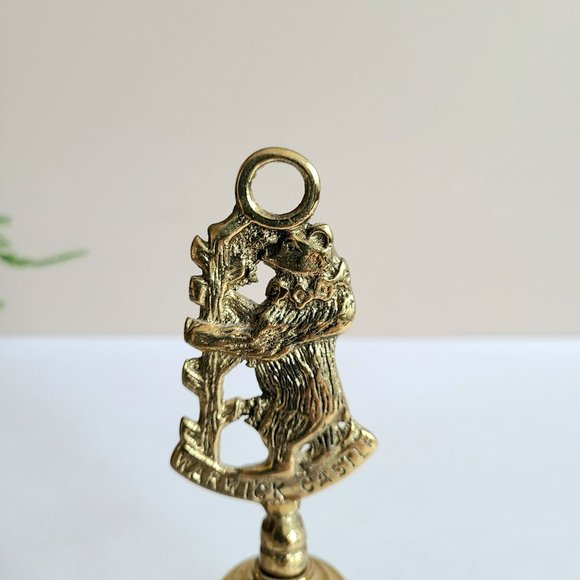 Warwick Castle brass dinner bell with bear. - Picture 3 of 7